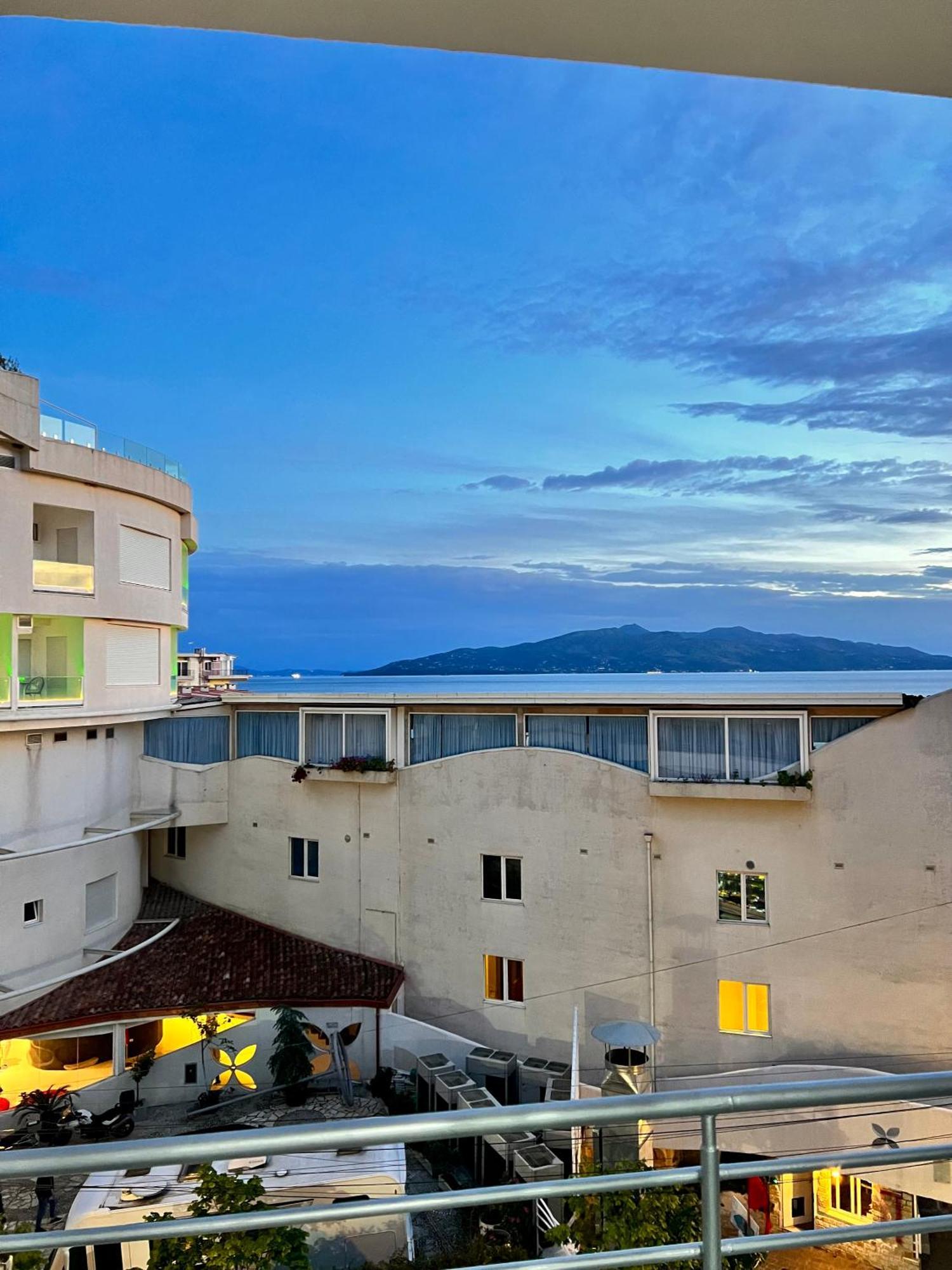 Gjoka Apartments, In Front Of Bougainville Bay Саранда Номер фото